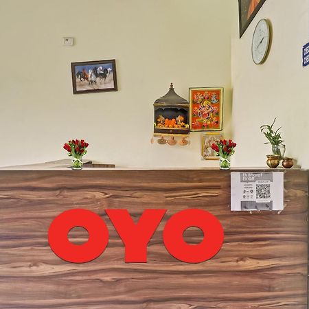 Hotel O Prince Home Stay Near Ambience Mall Neu-Delhi Exterior foto
